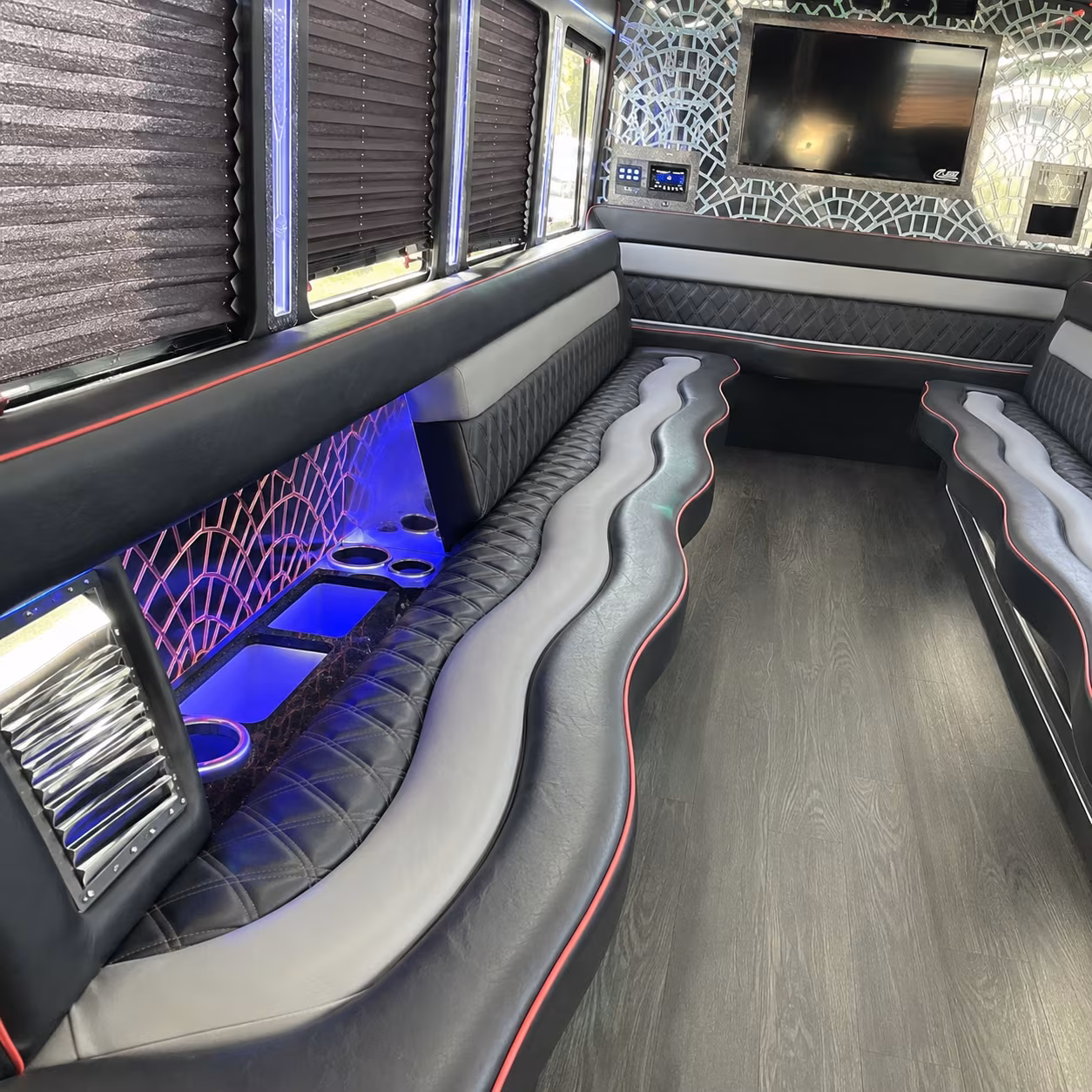 Chattanooga Bachelor & Bachelorette Transportation party bus exterior