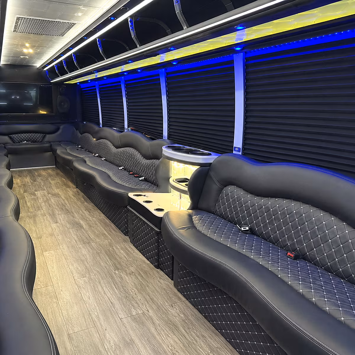 Chattanooga Birthday, Sweet 16, & Quinceañera Transportation pickup coordination