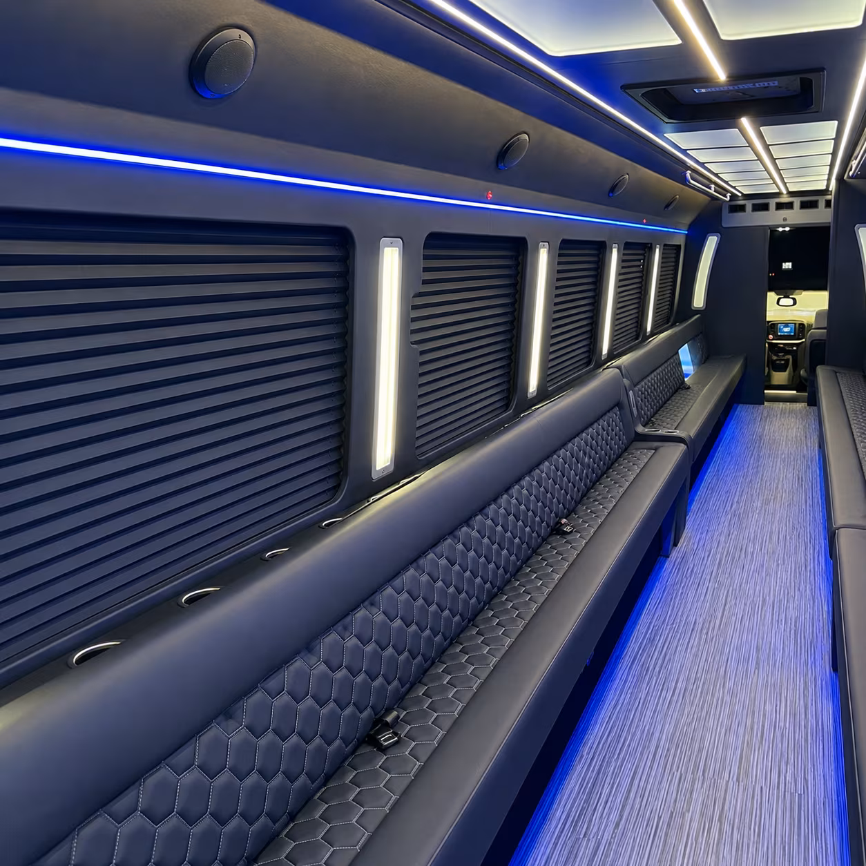 Chattanooga Winery Tour & Pub Crawl Transportation party bus exterior